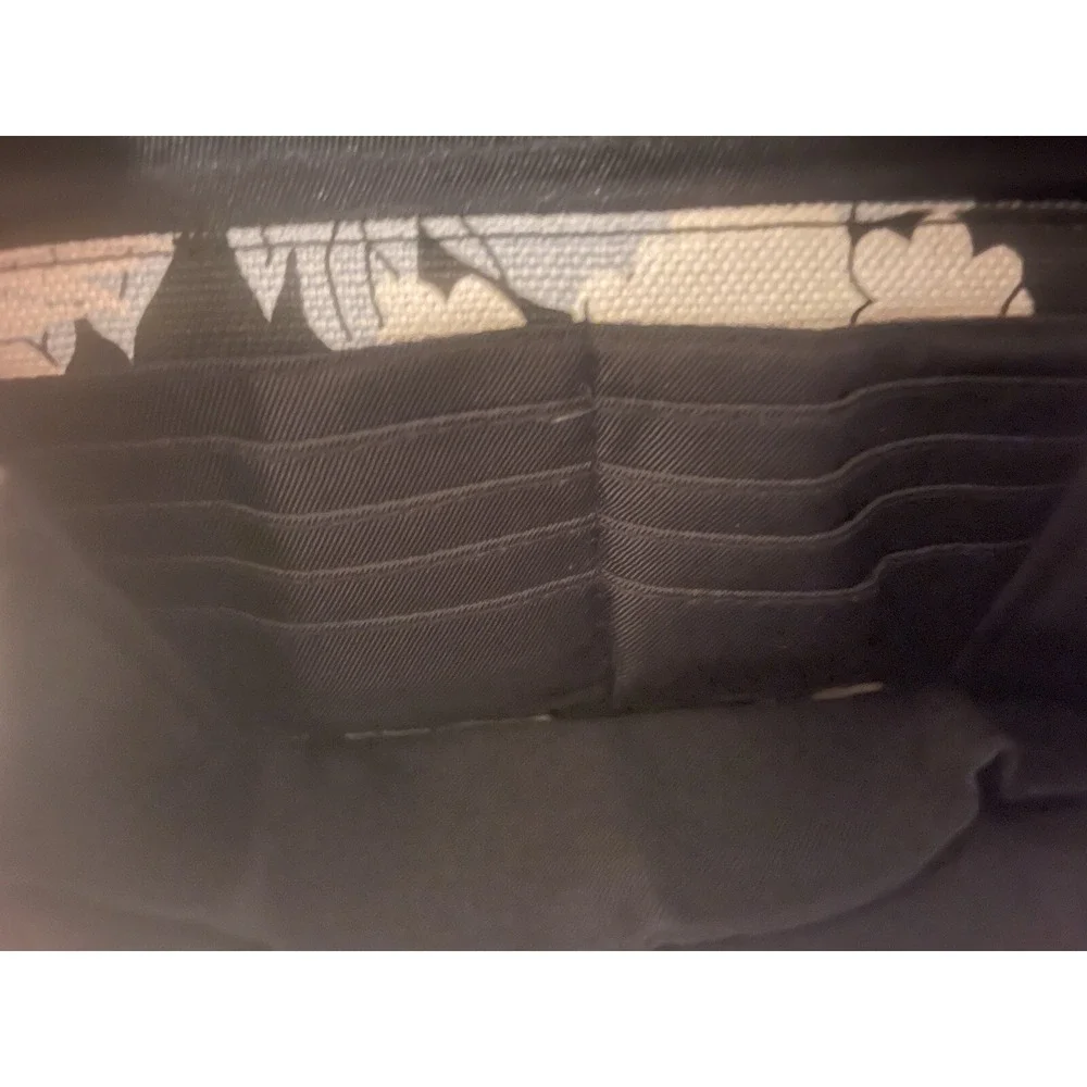 SAKROOTS BRAND BLACK PEONY PURSE CTM15